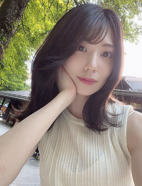  (山岸绮花) Profile Photo