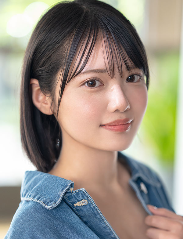 Nagi Yasaka (Yasaka Nagi) Profile Photo