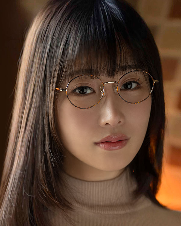 Mori Aki (森亜秋) Profile Photo